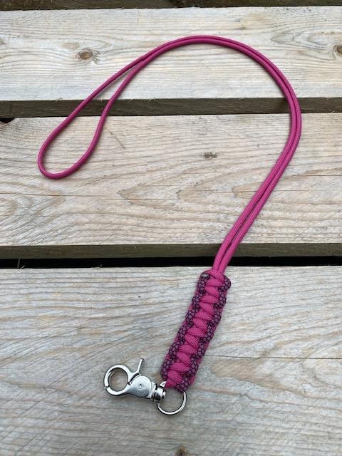 Fløjtesnor, Cobra flettet Fuchsia/Black & Fuchsia Diamonds